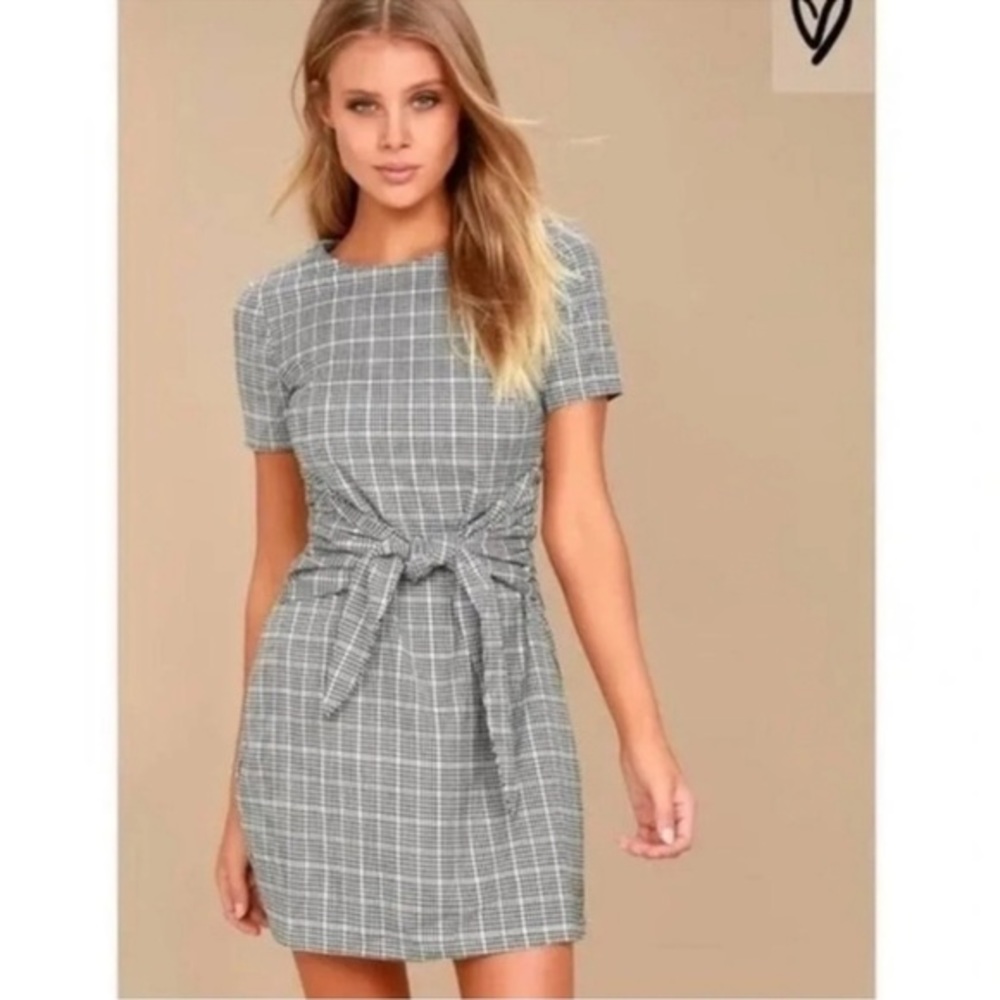 Lulus black & white micro‎ plaid short sleeve mini dress w/ front back wrap tie